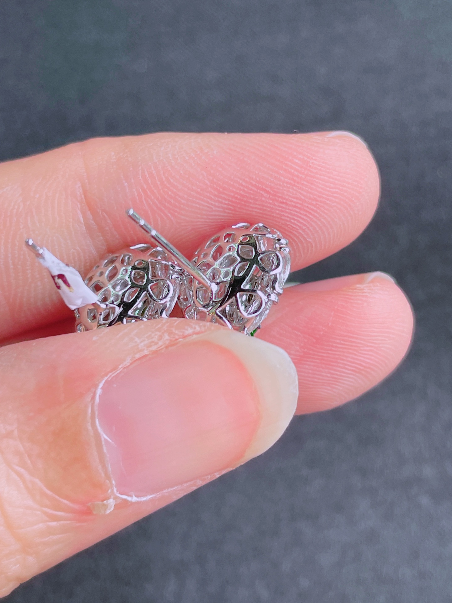 ️高冰绿葫芦耳钉，晶莹剔透，新颖时尚，品相，8-5-4