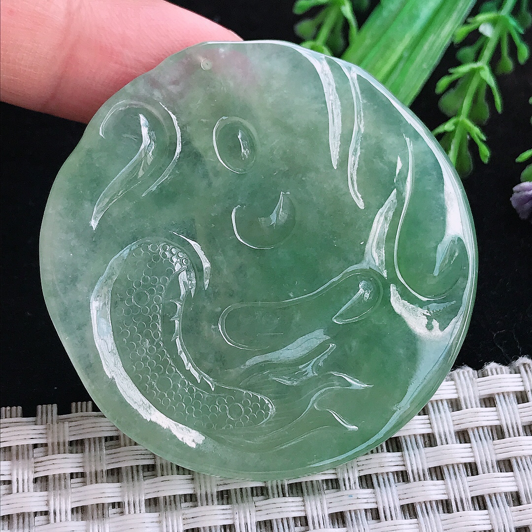 实拍A货翡翠50/6.5老坑冰胶果冻满绿虚空藏菩萨吊坠翡翠玉挂件