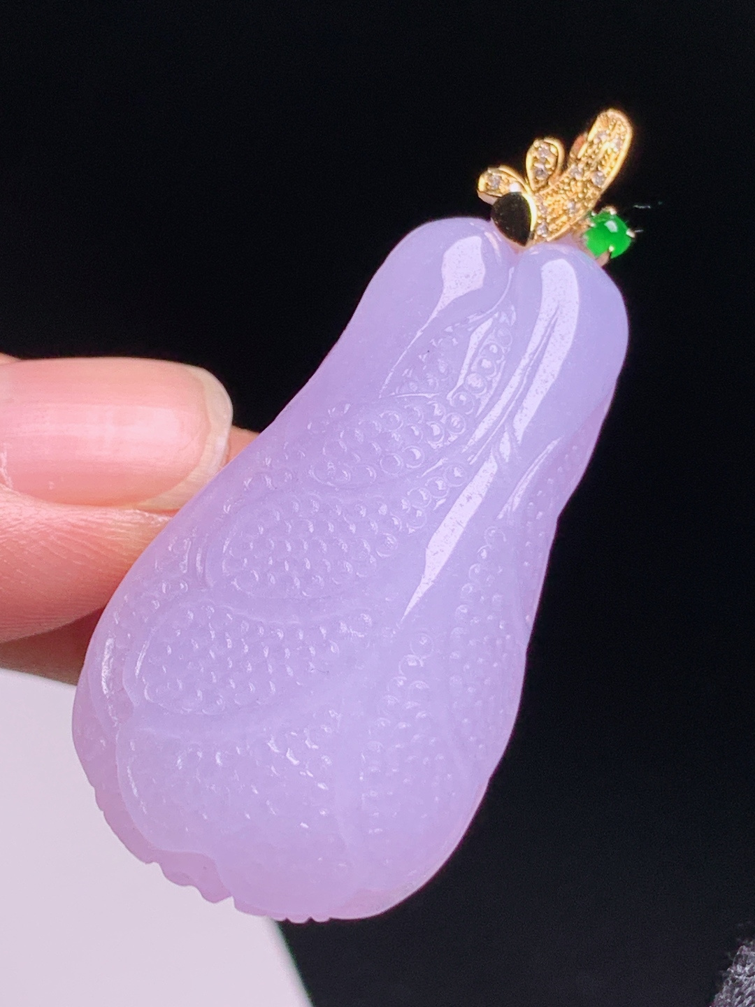 冰粉紫白菜吊坠，雕工细腻春色浓郁，百财聚来寓意佳