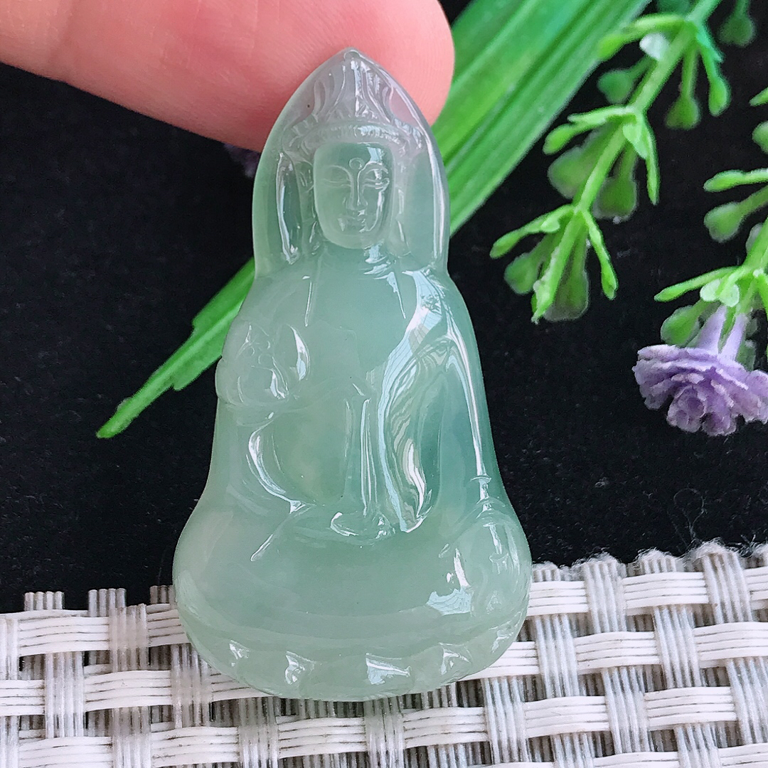 实拍A货翡翠42/23.8/6老坑冰胶晴绿小观音吊坠翡翠玉挂件