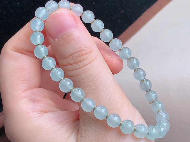 ️ 18K金白冰手链，尺寸取一6.0mm，包A附证书