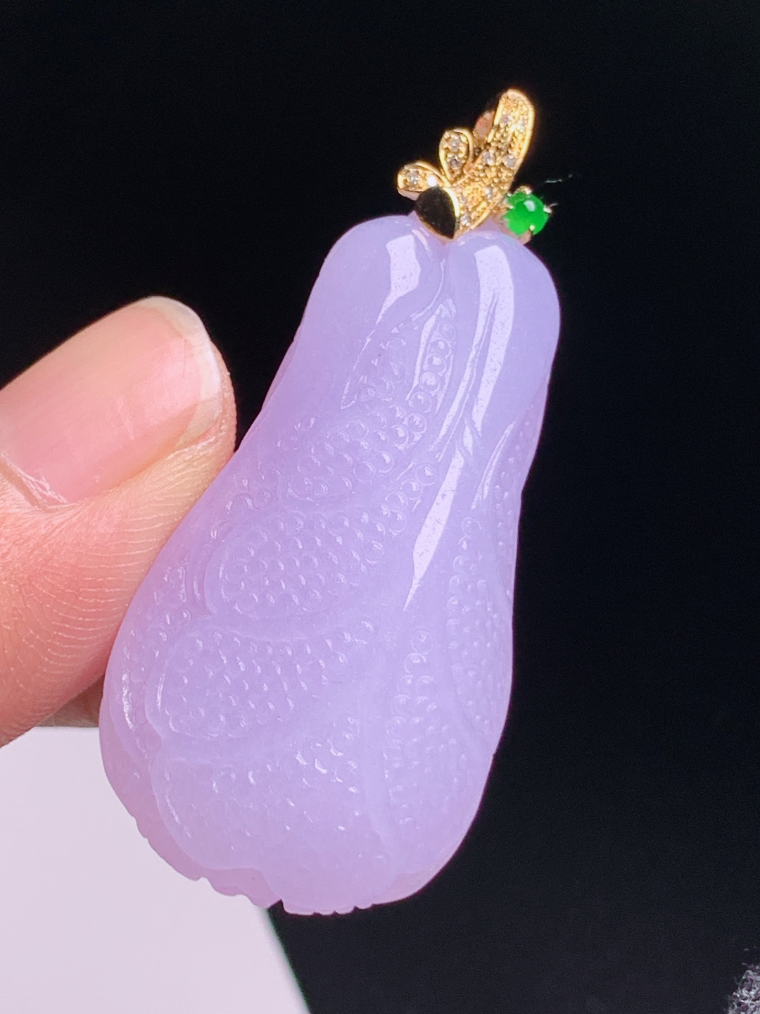 冰粉紫白菜吊坠，雕工细腻春色浓郁，百财聚来寓意佳