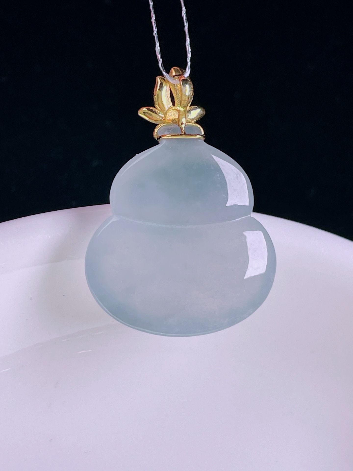 ️冰紫葫芦，老种起光，细底通透，尺寸：26裸石19.8/18.8/6.4mm0816