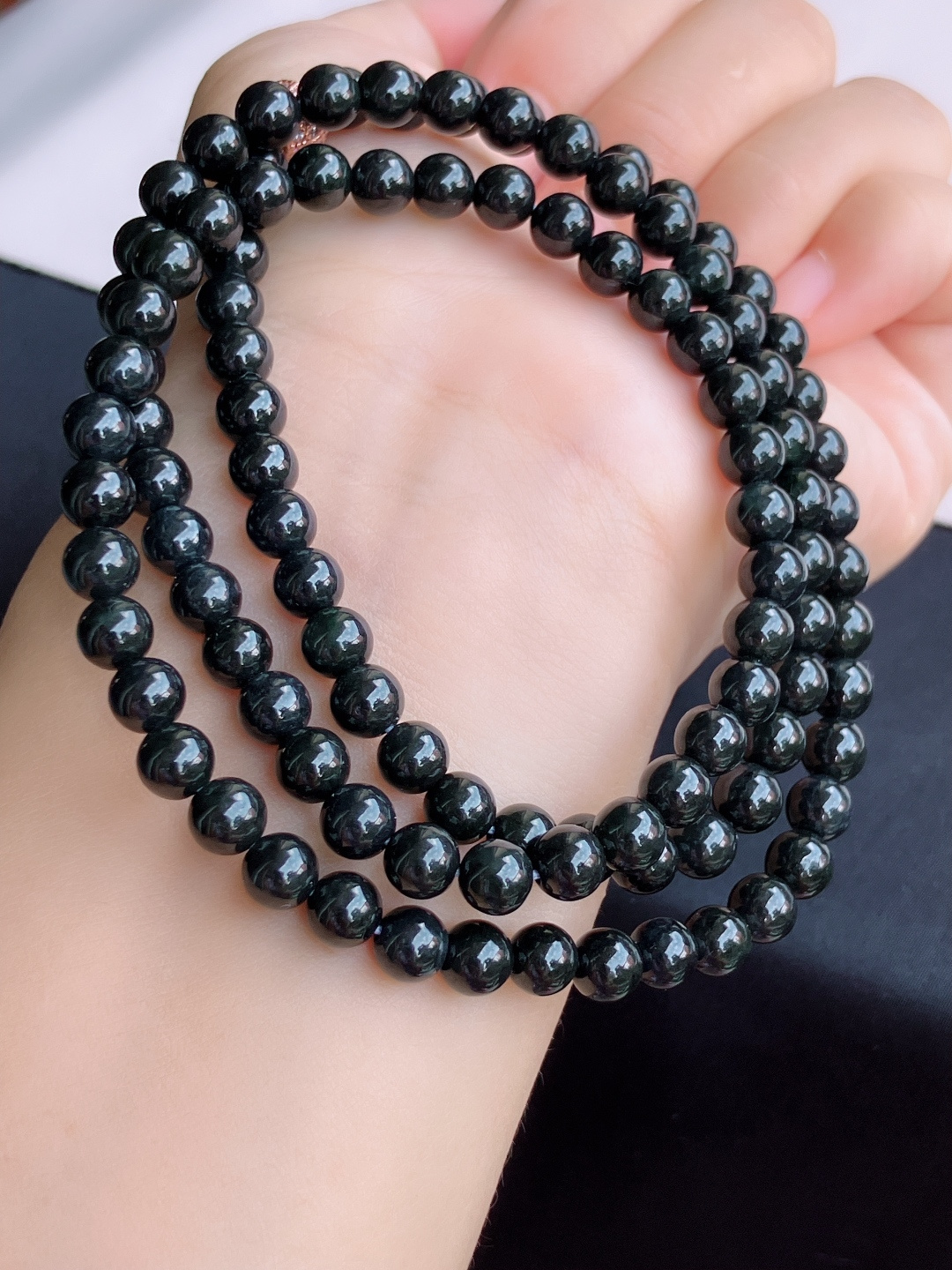 冰乌鸡大珠链，细腻精致，尺寸6.3/108颗，自然光实拍