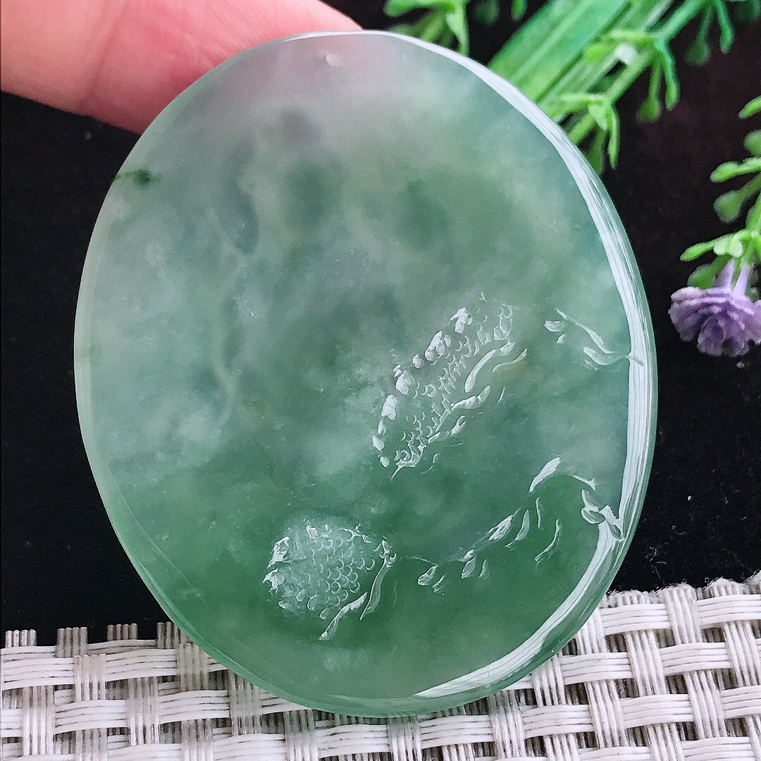 实拍A货翡翠56.8/48.5/5老坑冰胶满绿大势至菩萨吊坠翡翠玉观音挂件