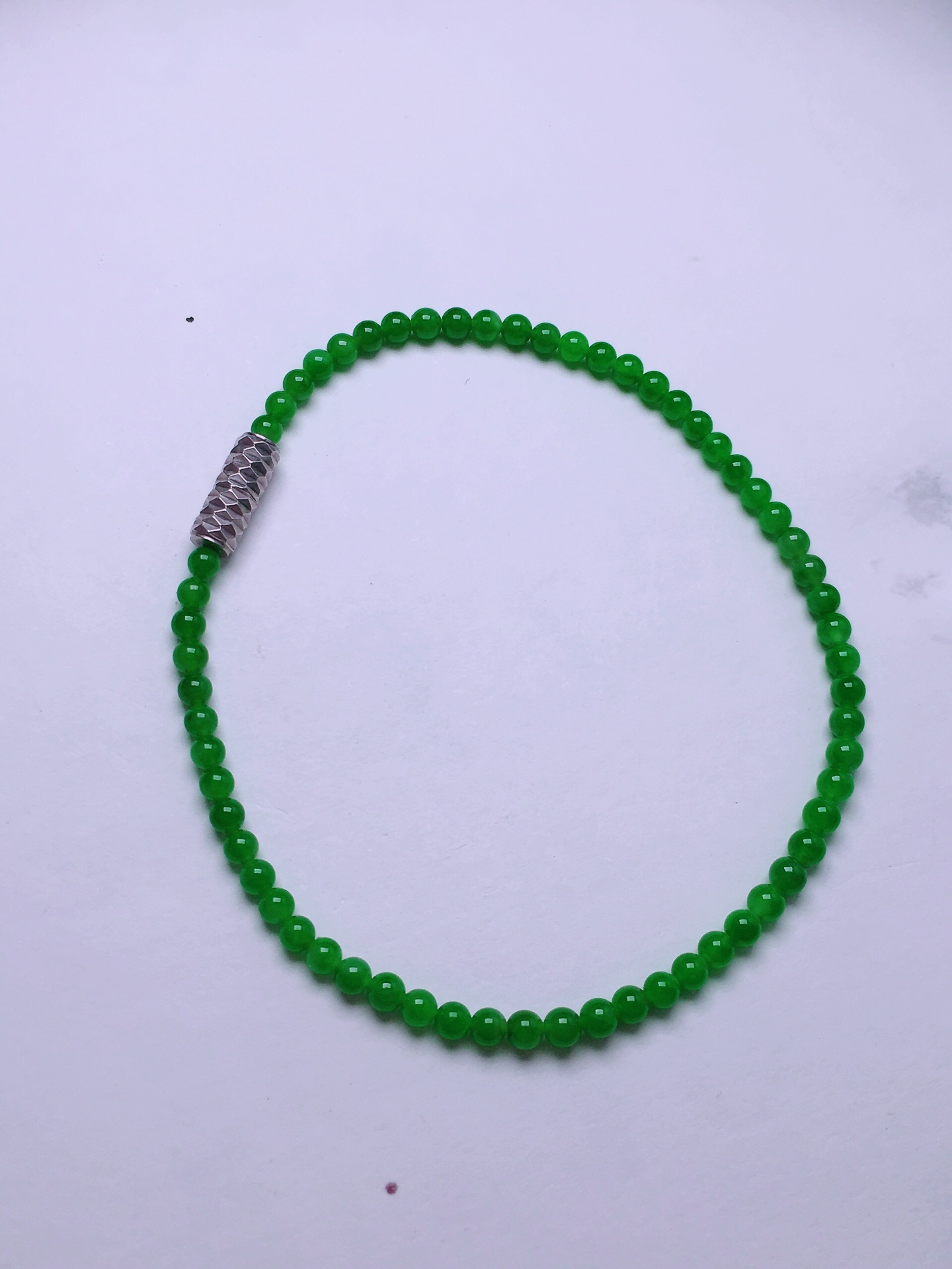 ️高冰绿珠子手串，晶莹剔透，新颖时尚，2.5-3
