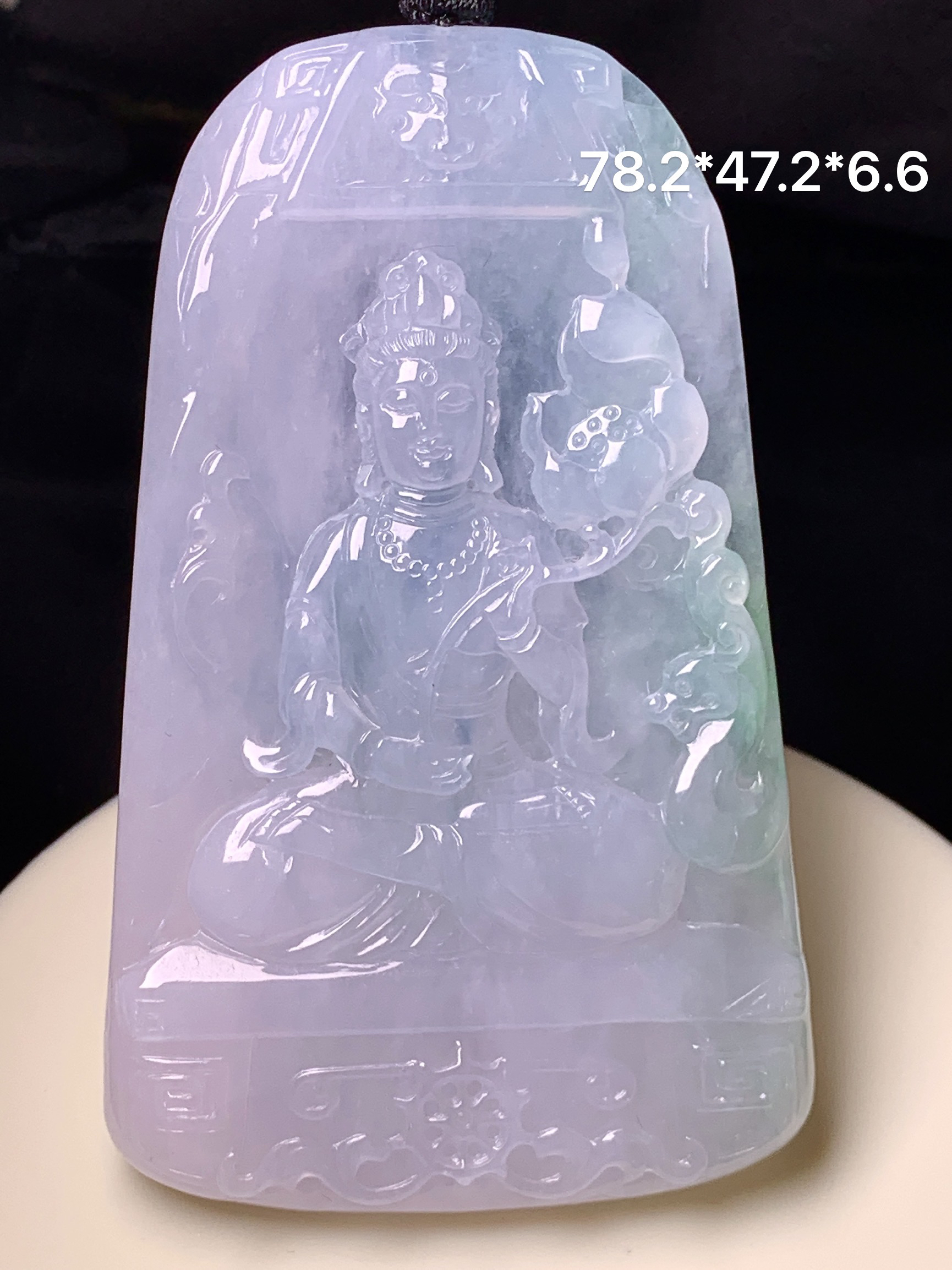 冰种观音菩萨吊坠 玉质细腻 色泽艳丽清新 水润亮眼 整体尺寸78.2*47.2*6.6 L1