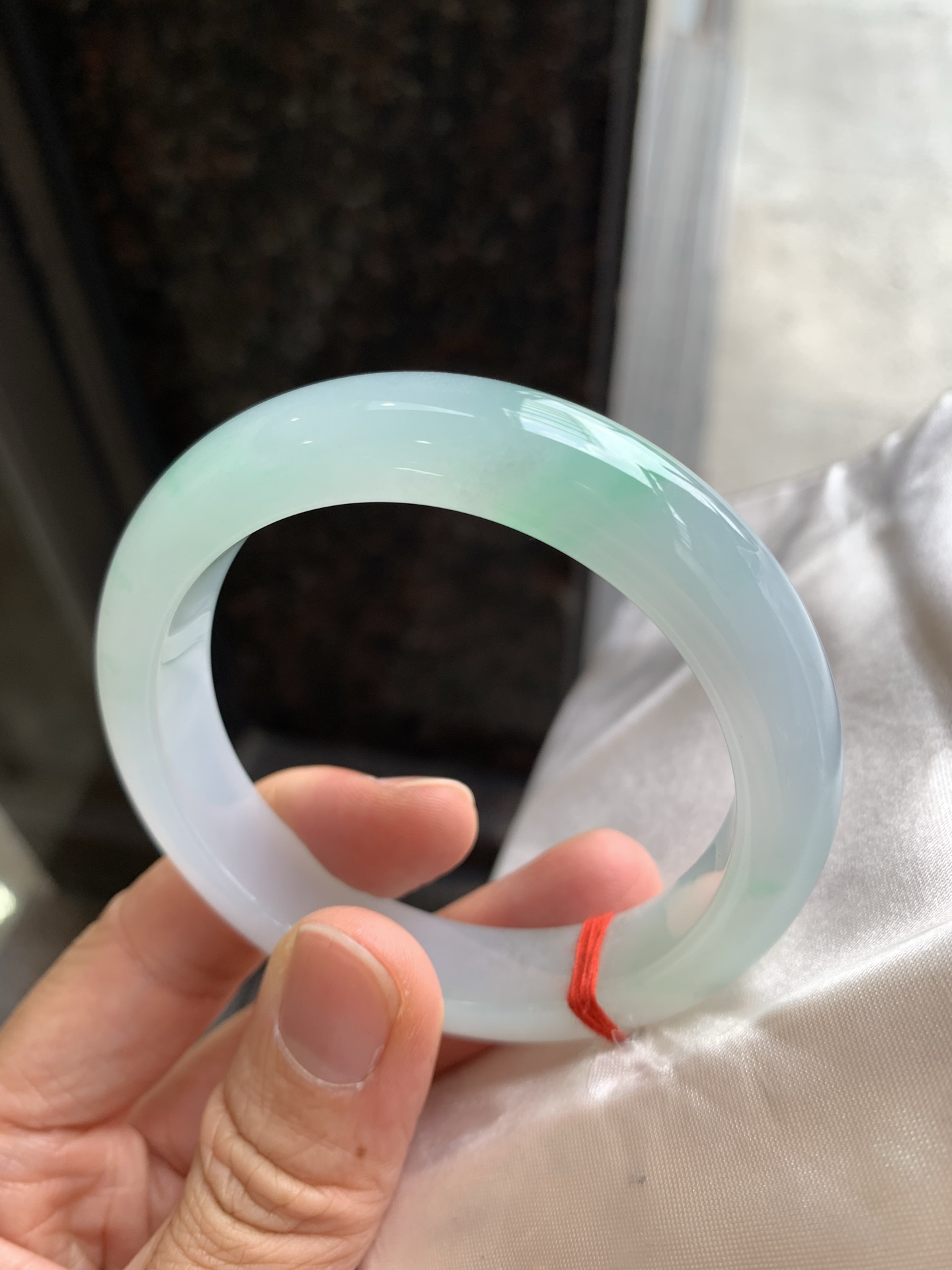 正圈冰飘绿 微微棉 尺寸：55.6/12.5/8.8 清爽