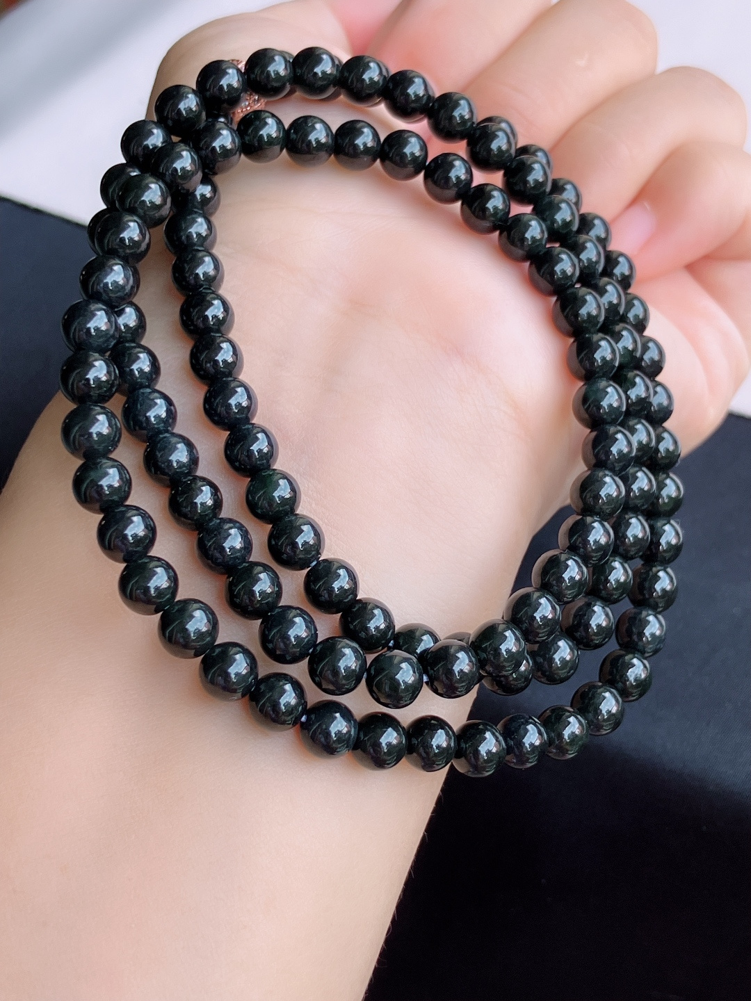 冰乌鸡大珠链，细腻精致，尺寸6.3/108颗，自然光实拍