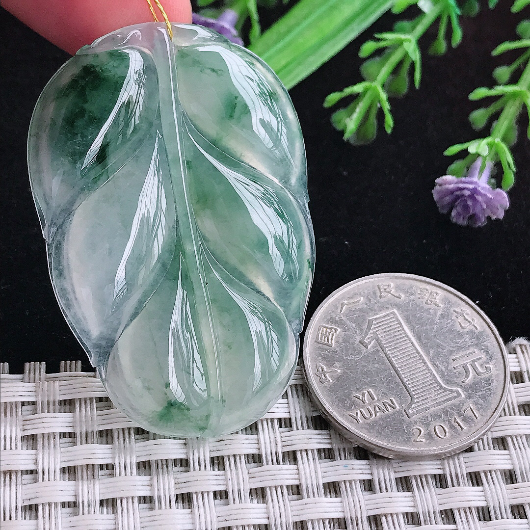 实拍A货翡翠47.3/31.8/4.8老坑冰种冰飘花叶子吊坠翡翠玉挂件