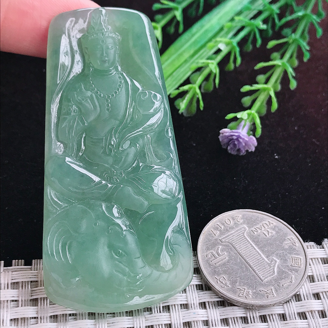 实拍A货翡翠66.8/33.3/6老坑冰润冰胶满绿普贤菩萨吊坠翡翠玉挂件