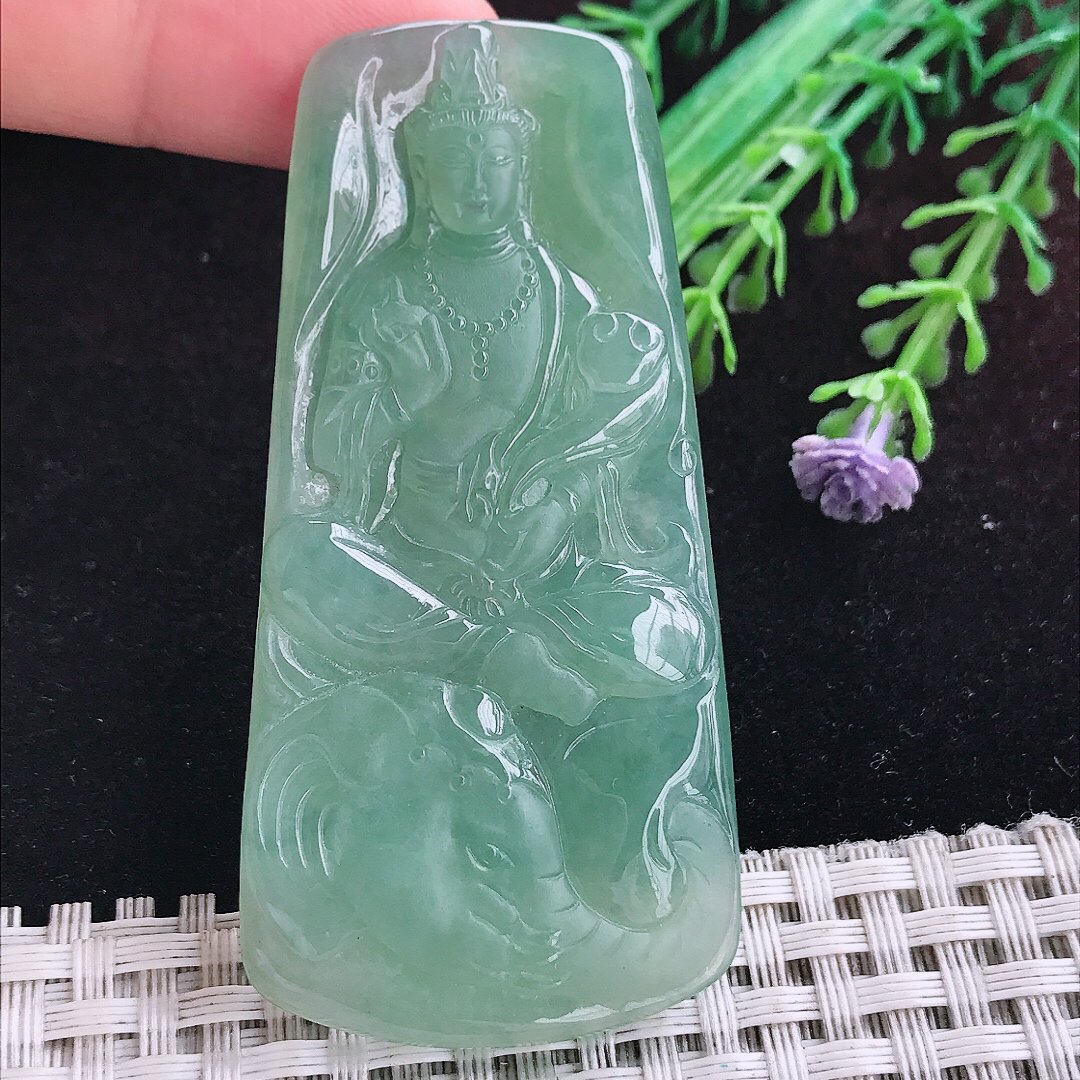 实拍A货翡翠66.8/33.3/6老坑冰润冰胶满绿普贤菩萨吊坠翡翠玉挂件
