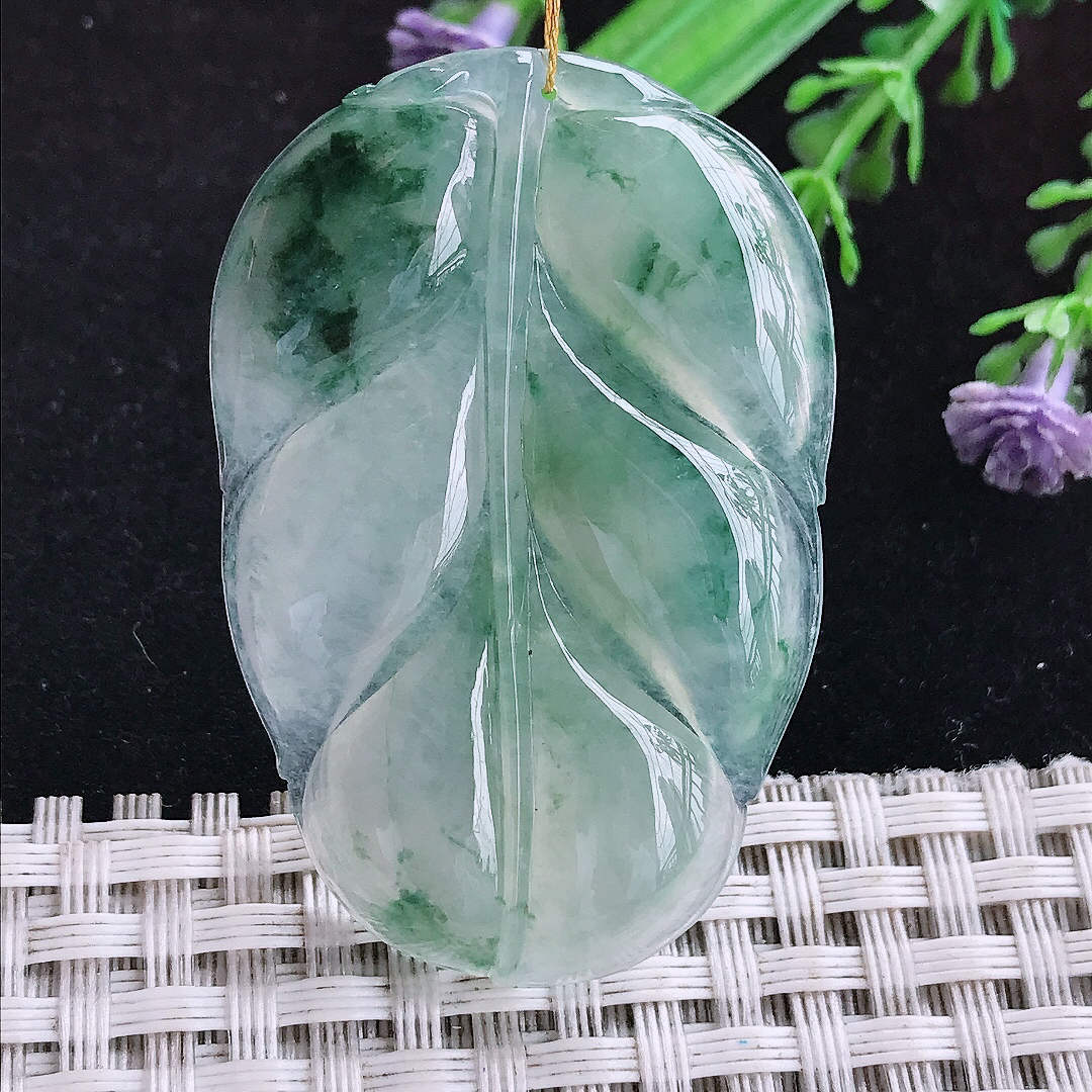 实拍A货翡翠47.3/31.8/4.8老坑冰种冰飘花叶子吊坠翡翠玉挂件