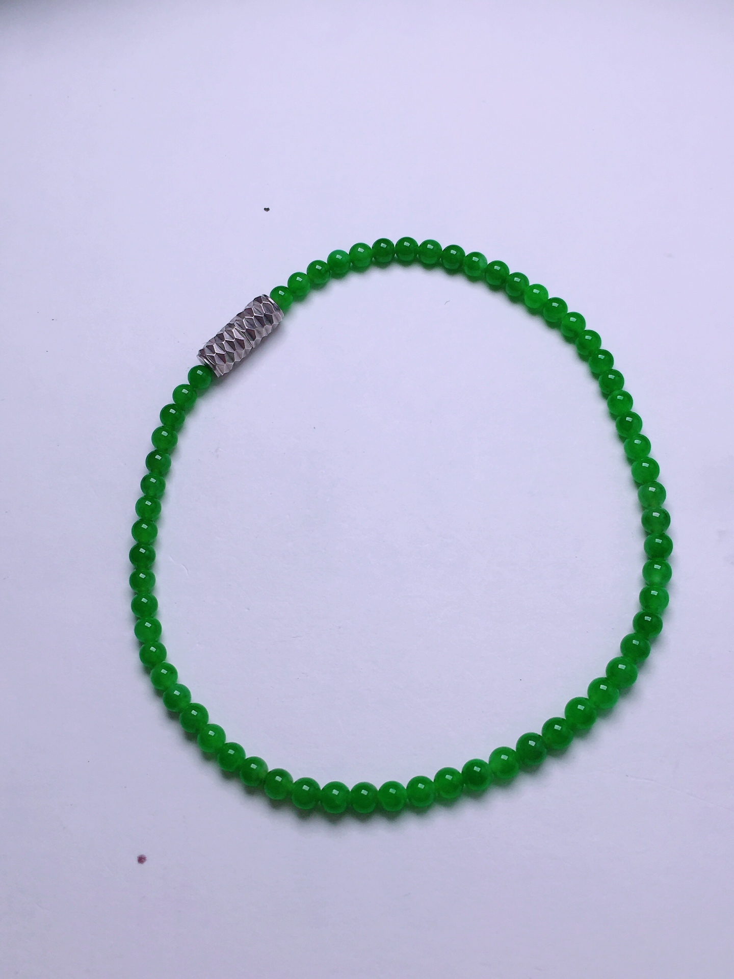 ️高冰绿珠子手串，晶莹剔透，新颖时尚，2.5-3