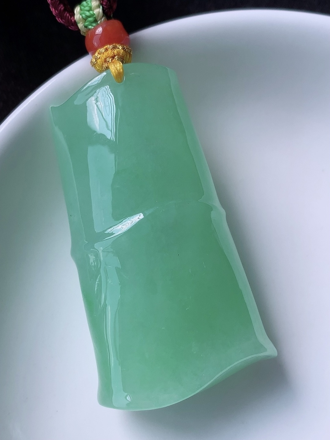 冰绿竹节挂件,无裂,饱满水润 佩戴简单大方，51.4-27.5-14