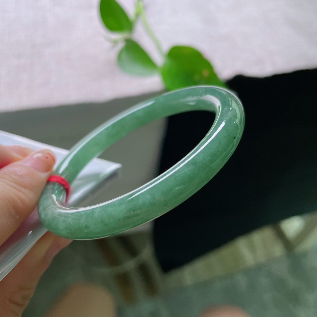 52.7/7.9油绿小圆条，油润细腻，深邃迷人，贵气，皮纹，55973a