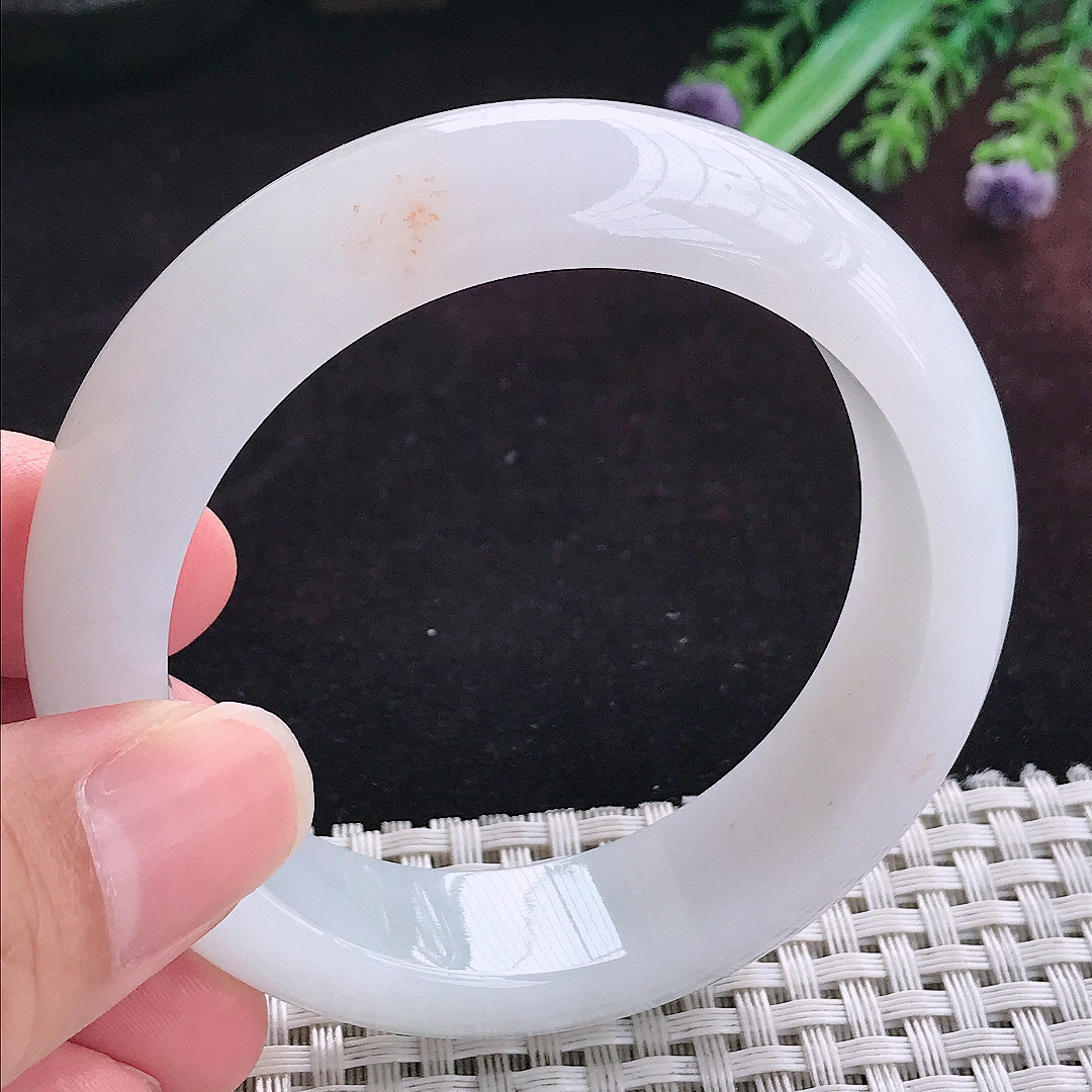 实拍A货翡翠53.5/15.7/9轮胎镯老坑温润白月光手镯天然玉镯平安镯女款