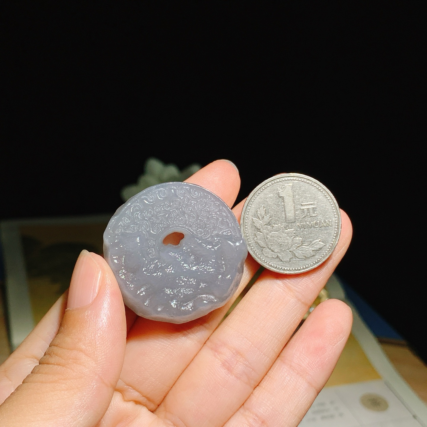 和田玉青烟紫仿古件挂件！尺寸34/10重21.5克，玉质细腻油润 脂粉好，品质好！lt260818