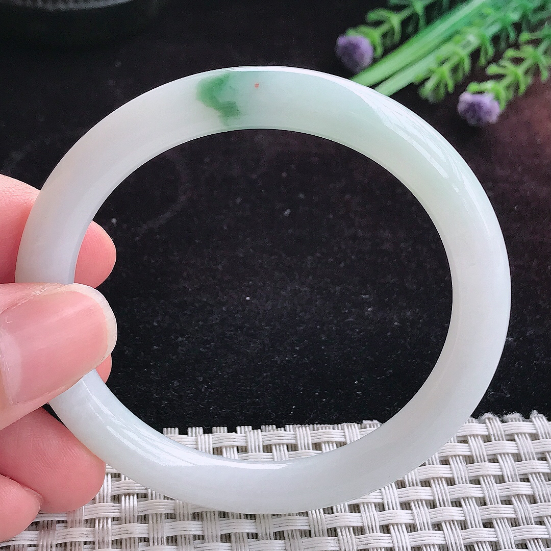 实拍A货翡翠54.5/8/8.3老坑精美冰润飘花圆条手镯天然玉镯平安镯女款