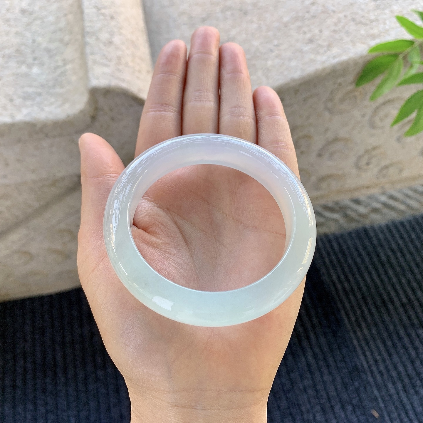 正圈54 55，圈口55.4/12.3/9.2，编码DW081501，冰糯晴底，清透，水润，种老，细