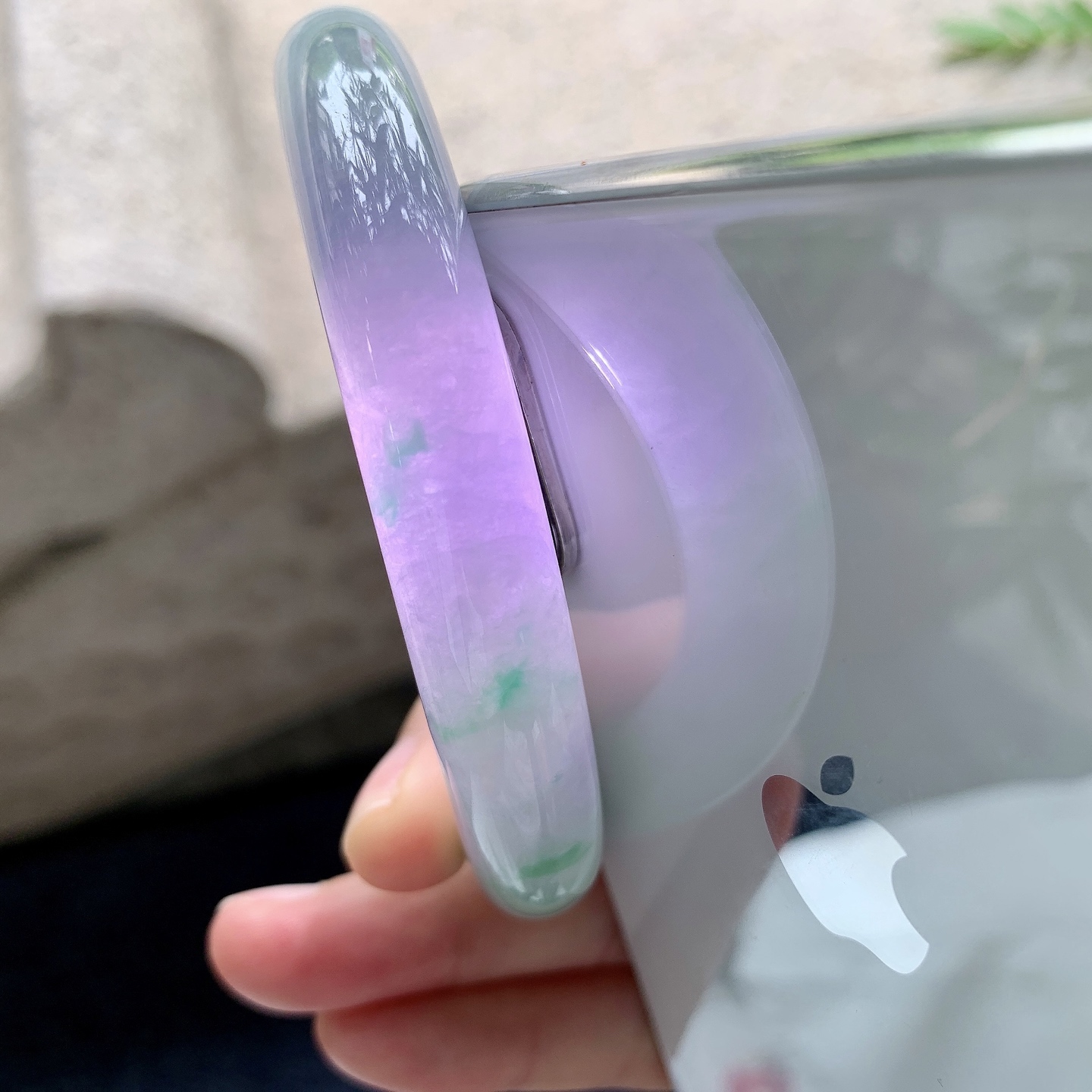 圆条60 61，圈口60.3/11.6/11.7，编码G9081841，糯冰椿彩，水润，种老，细腻，打灯有絮线