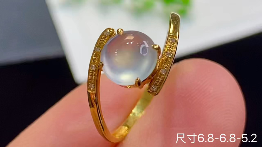 18k金+钻玻璃种蛋面戒指，无暇，6.8-6.8-5.2