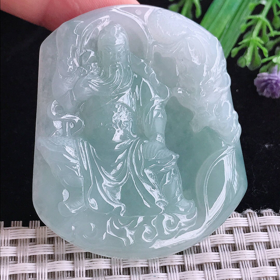 实拍A货翡翠58.3/49.6/6老坑冰润起胶晴底关公吊坠翡翠玉挂件