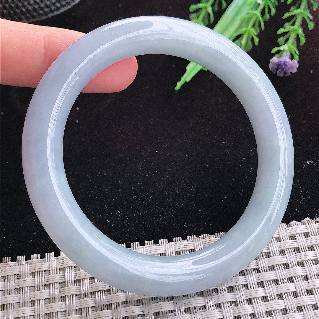 实拍A货翡翠55.5/10.3老坑温润紫罗兰圆条手镯天然玉镯平安镯女款