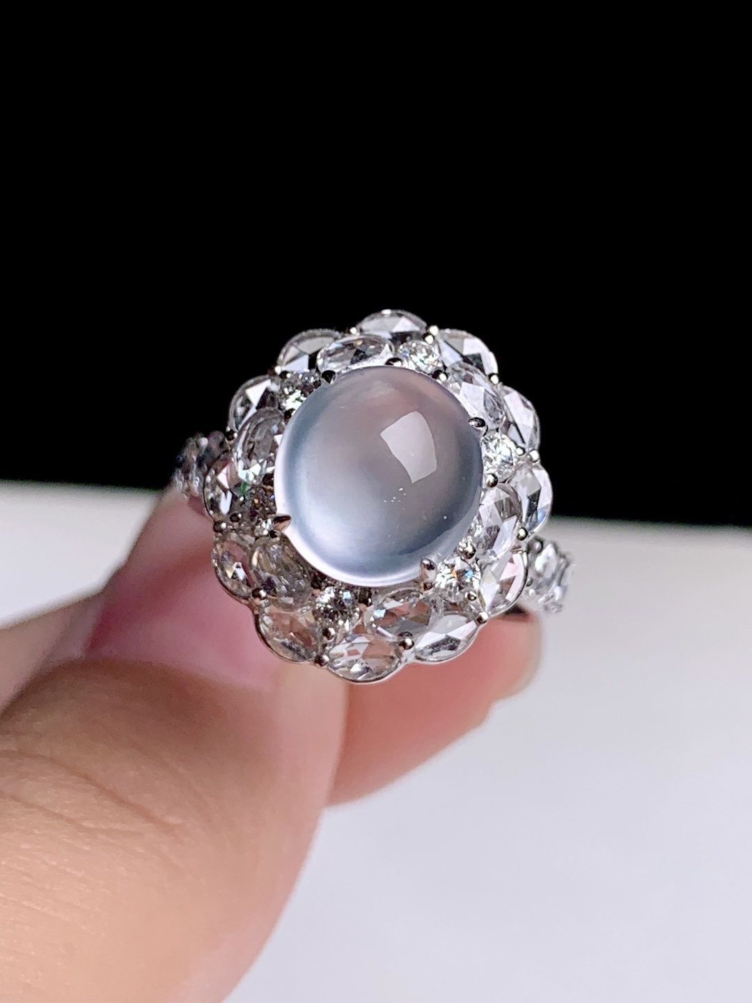 冰玻种蛋面戒指，18k金钻镶嵌，16.5-14.8-13