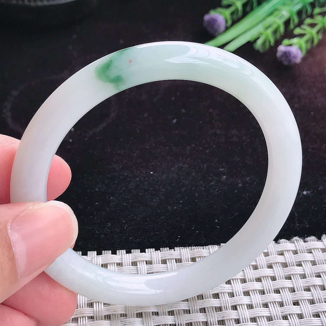 实拍A货翡翠54.5/8/8.3老坑精美冰润飘花圆条手镯天然玉镯平安镯女款