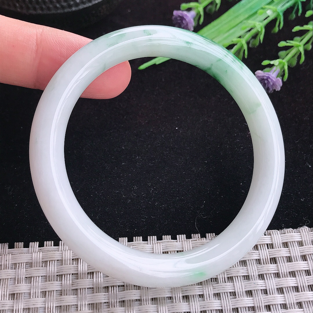 实拍A货翡翠53/8.6/8.5老坑冰润飘花圆条手镯天然玉镯平安镯女款