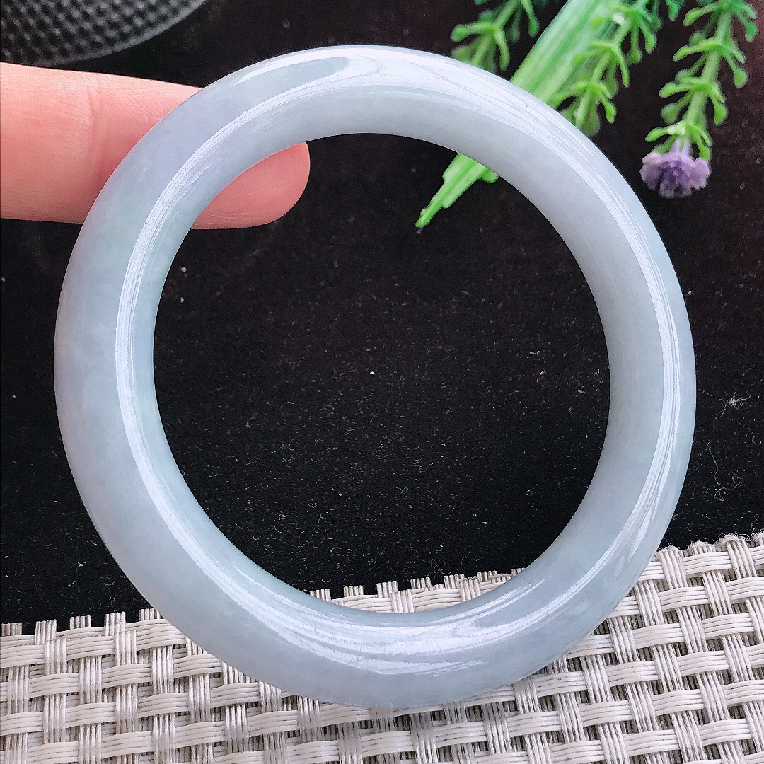 实拍A货翡翠55.5/10.3老坑温润紫罗兰圆条手镯天然玉镯平安镯女款
