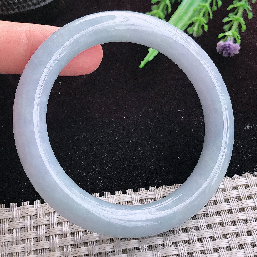 实拍A货翡翠55.5/10.3老坑温润紫罗兰圆条手镯天然玉镯平安镯女款