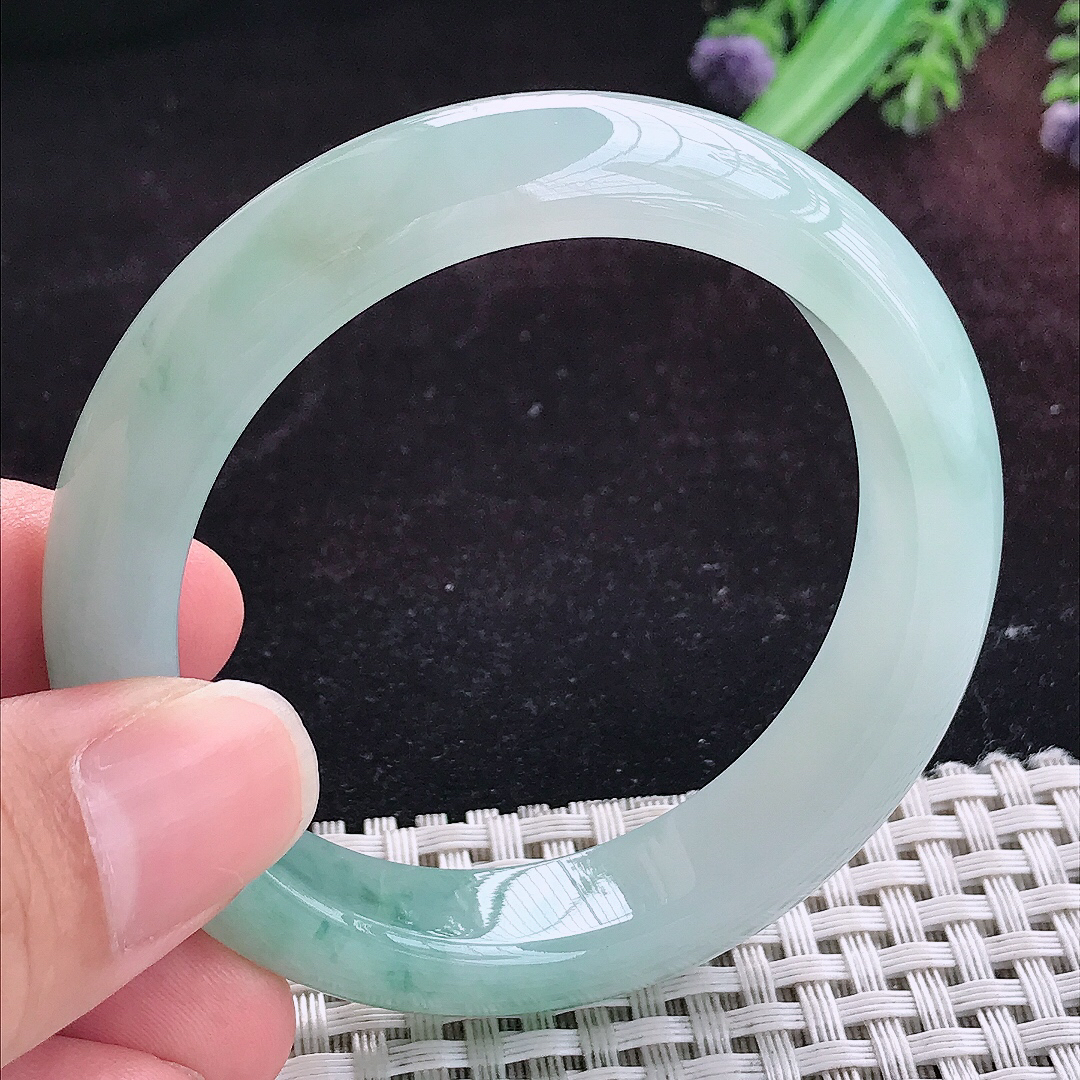 实拍A货翡翠51.3/12.2/8.2小圈口老坑冰胶飘花手镯天然玉镯平安镯女款