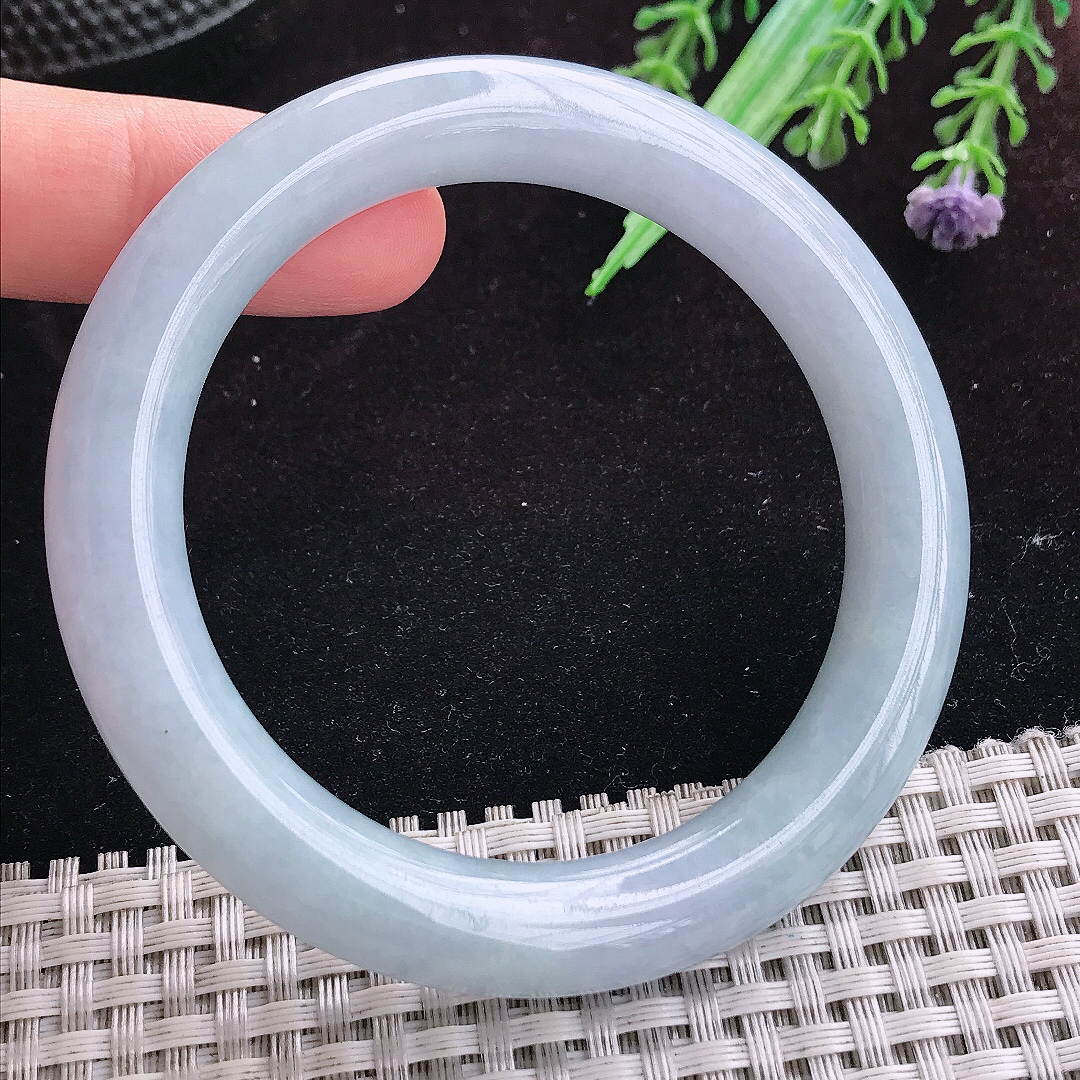 实拍A货翡翠55.5/10.3老坑温润紫罗兰圆条手镯天然玉镯平安镯女款