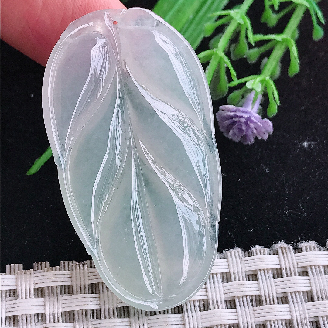 实拍A货翡翠45.6/25.5/5.5老坑冰种起胶晴底叶子吊坠翡翠玉挂件
