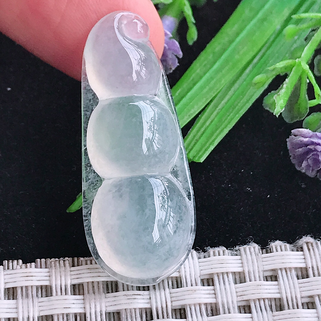 实拍A货翡翠35.5/14.4/7.1老坑白冰冰种四季豆吊坠翡翠福豆挂件