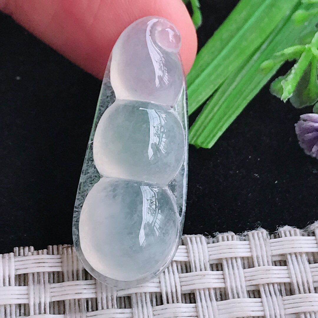 实拍A货翡翠35.5/14.4/7.1老坑白冰冰种四季豆吊坠翡翠福豆挂件