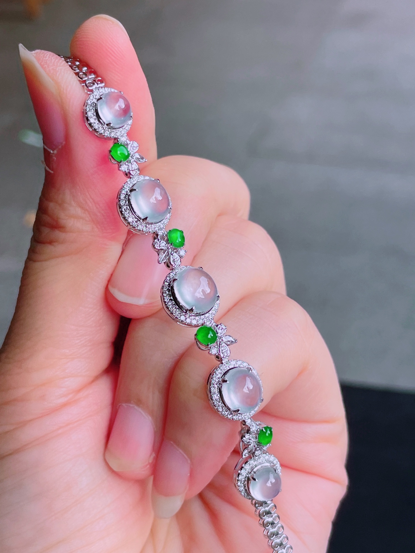️高冰蛋面手链，晶莹剔透，新颖时尚，品相，8-7-4