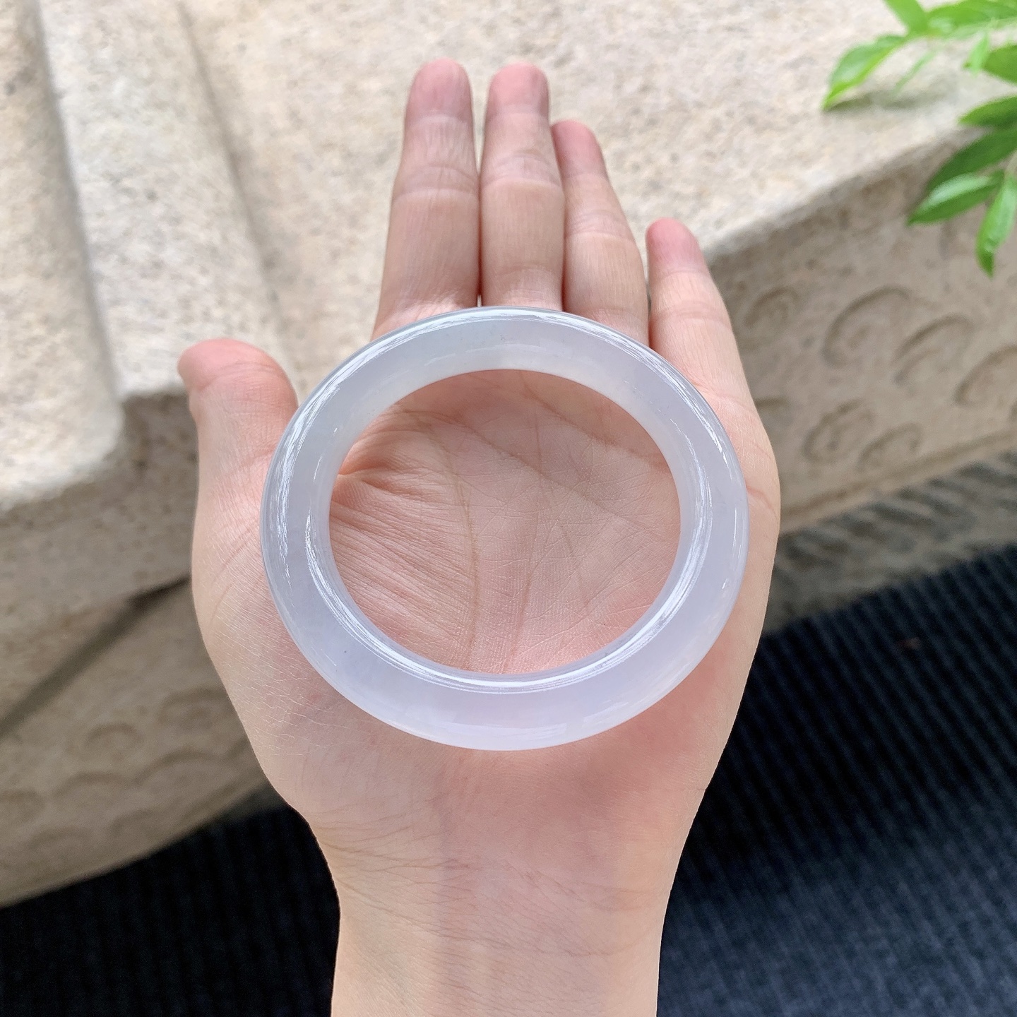 圆条50 51，圈口51.1/9.8/9.6，编码C5081764，冰种，清透，水润，种老，细腻，有