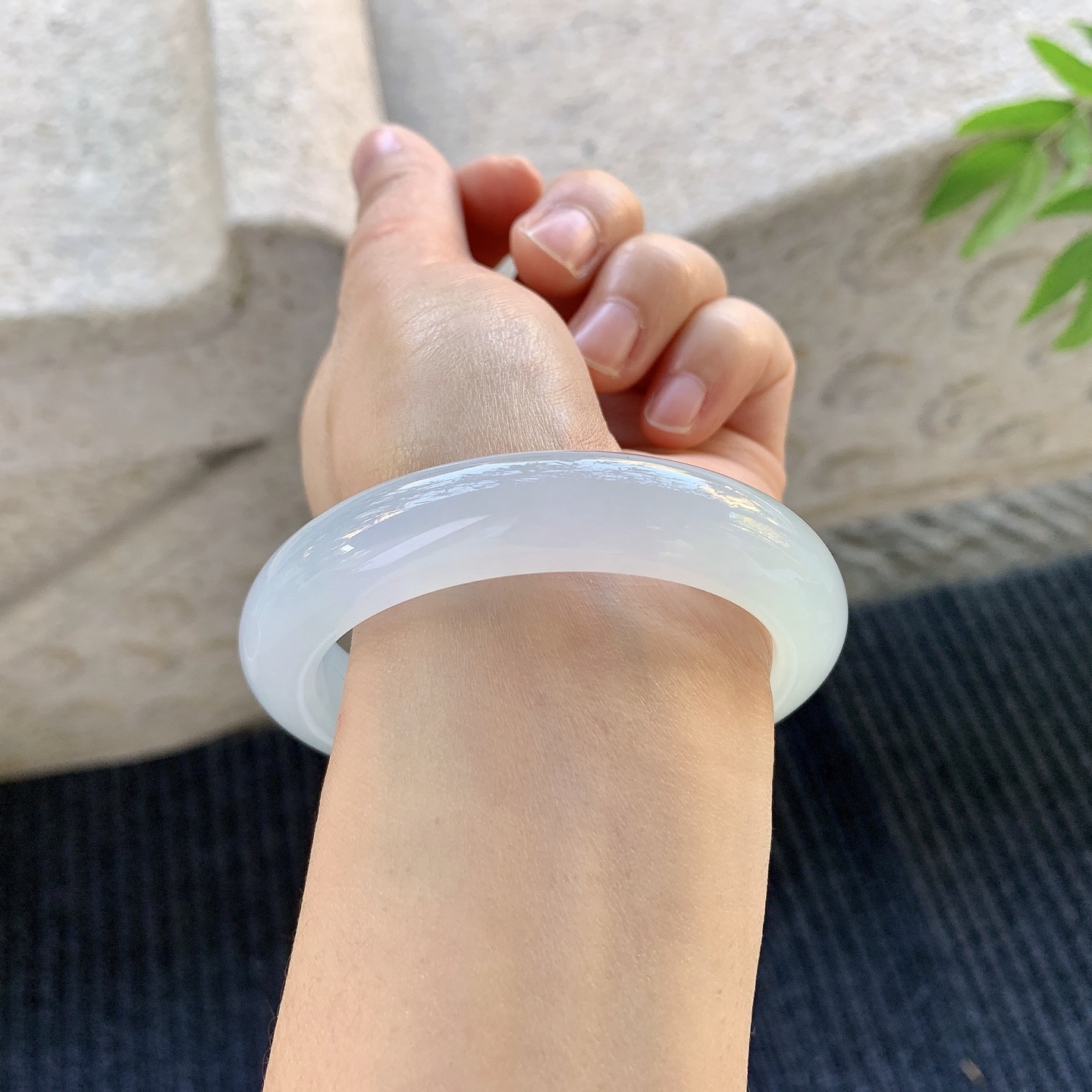 正圈54 55，圈口55.4/12.3/9.2，编码DW081501，冰糯晴底，清透，水润，种老，细腻，打灯有絮线