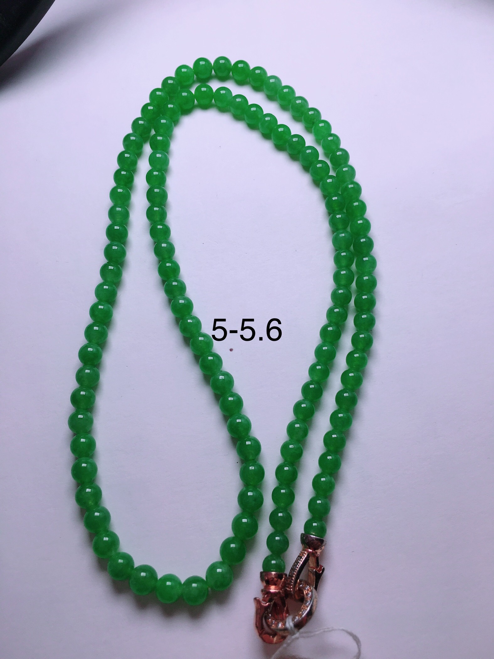 ️高冰绿珠子项链，晶莹剔透，新颖时尚，品相，5-5.6