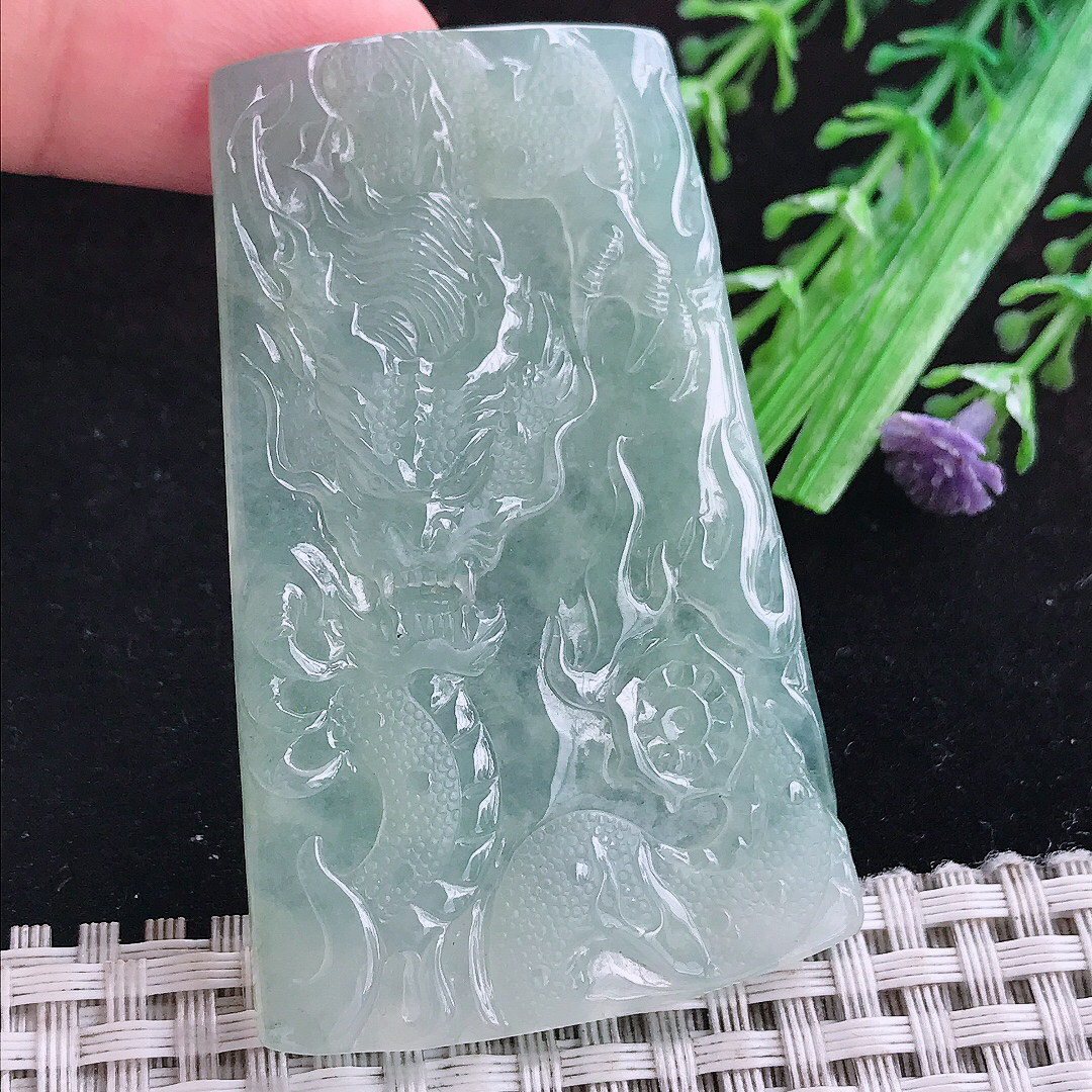 实拍A货翡翠61.8/38.5/5.4老坑冰透起胶冰晴龙牌吊坠翡翠玉挂件