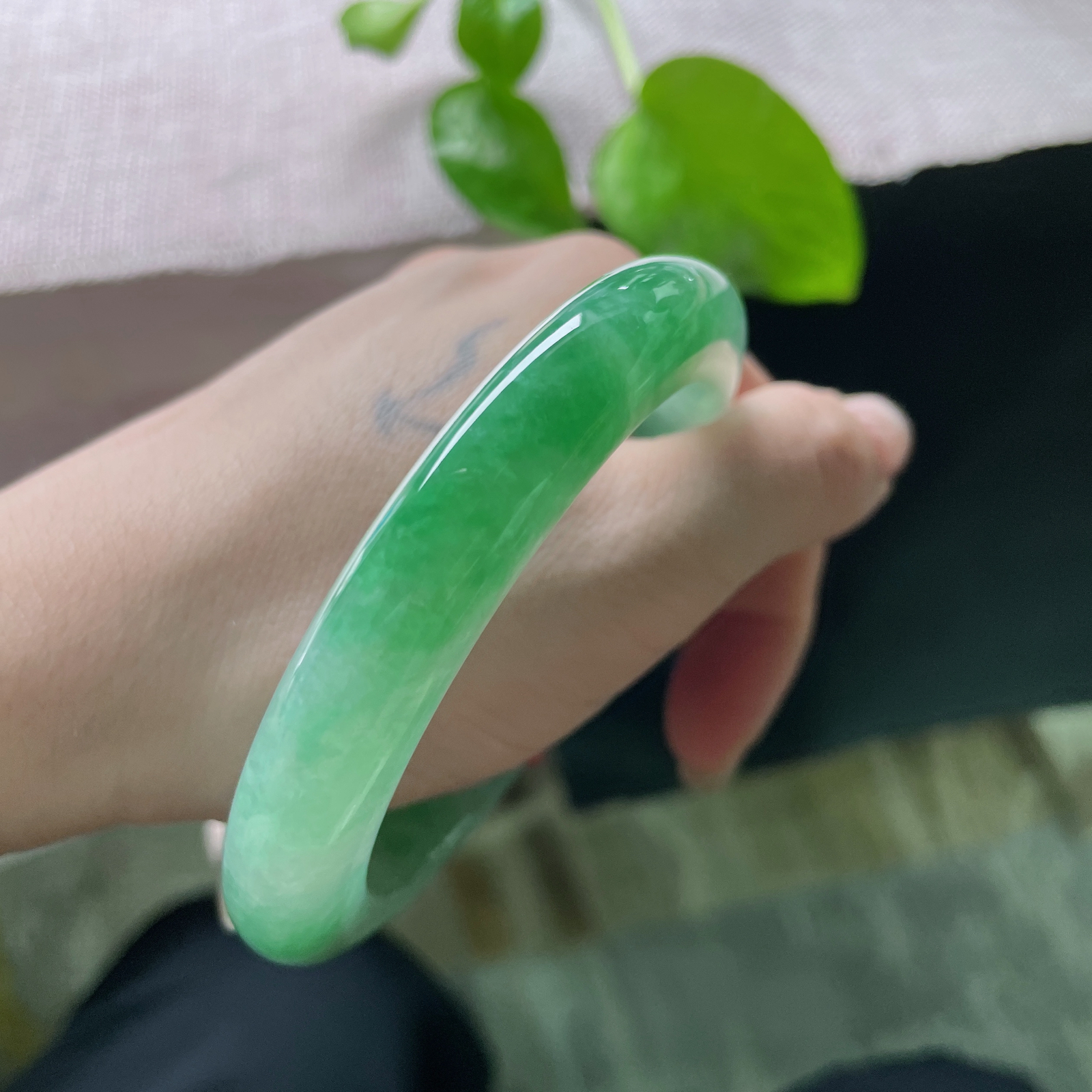 特惠活动#61/10.8/10.4，绿底正圈，大圈口，厚装饱满，是岁月沉淀后的雍容，ss57303a
