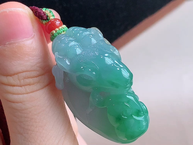 ️ 羊，尺寸41.7-22.2-21.9mm，包A附证书