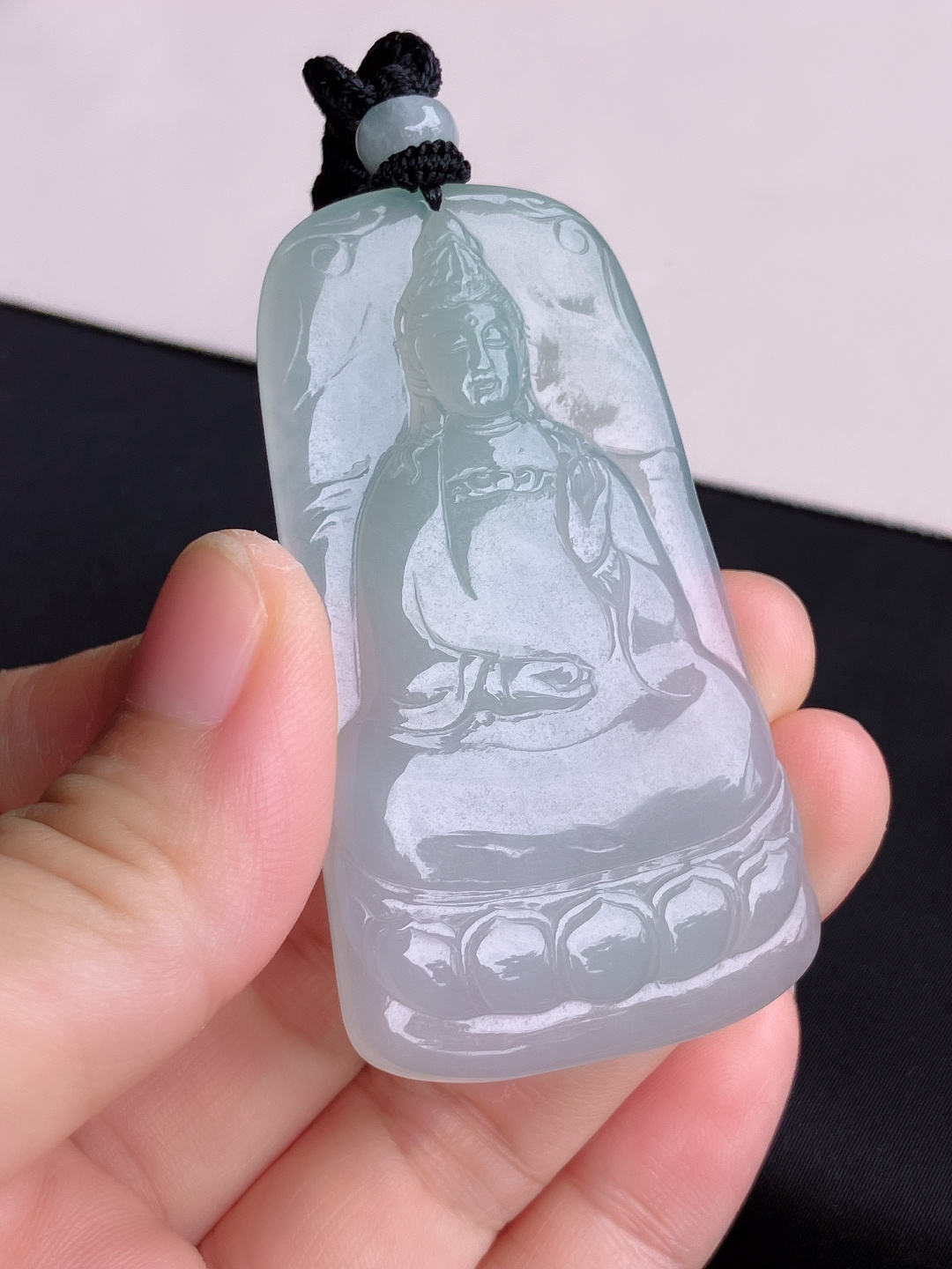 底色观音菩萨，晶莹剔透，尺寸63.3/36.5/5.6/自然光实拍
