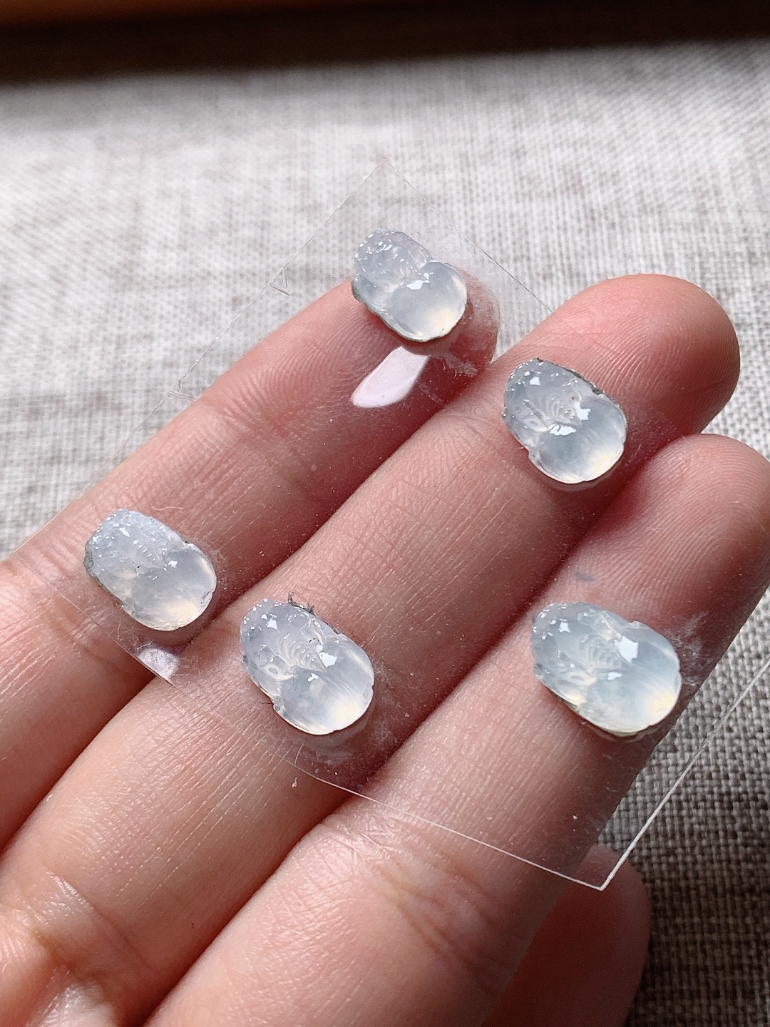 冰种貔貅一手，水润种老 0818 尺寸10*7.4*3.7/8.6*6.3*3.8
