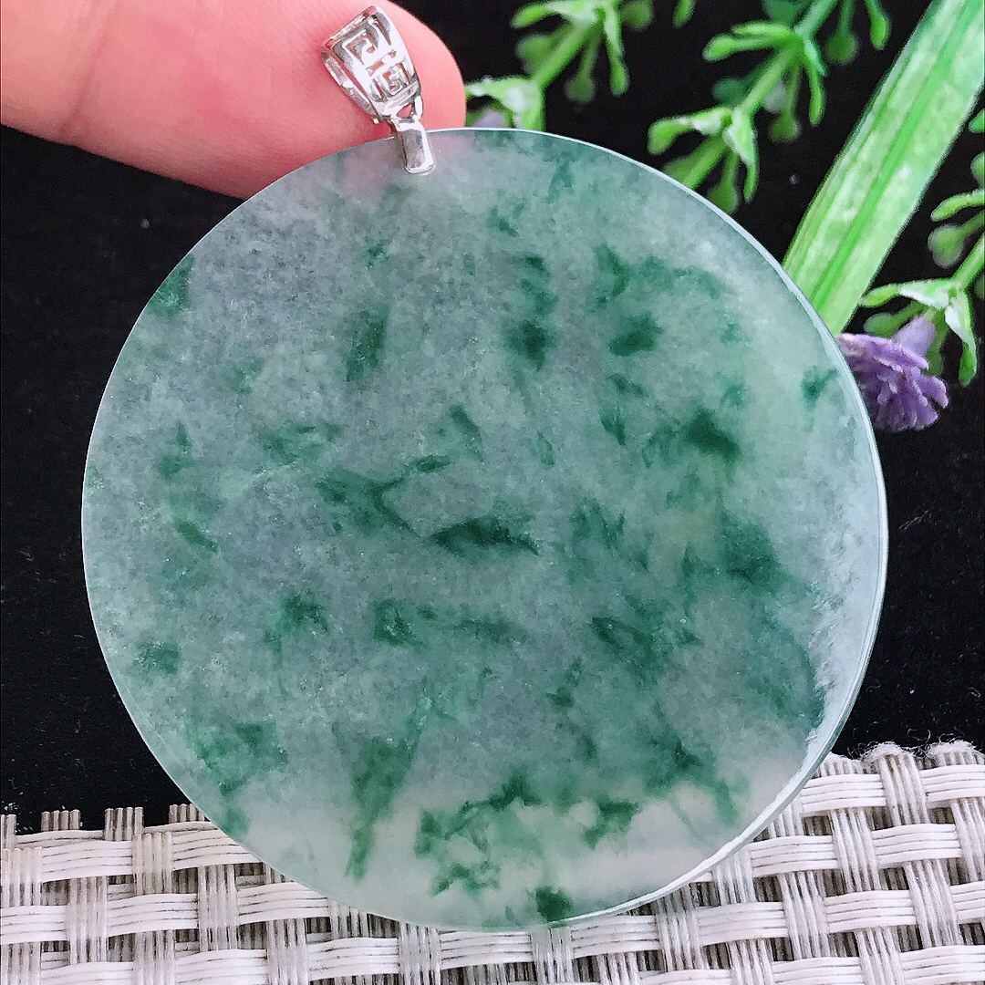 实拍A货翡翠52.3/3老坑18k金镶嵌冰飘花无事牌圆牌吊坠翡翠玉挂件