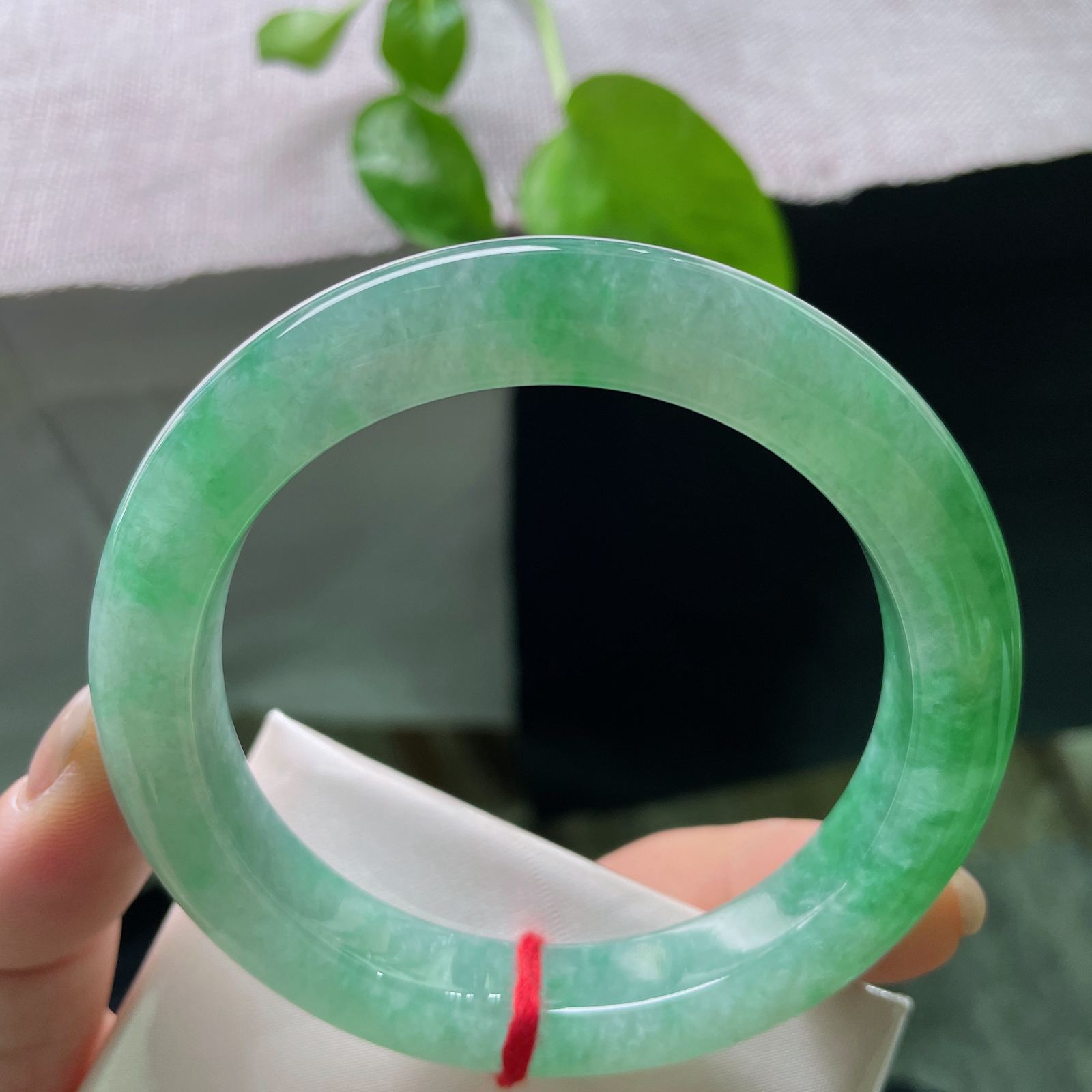特惠活动#61/10.8/10.4，绿底正圈，大圈口，厚装饱满，是岁月沉淀后的雍容，ss57303a
