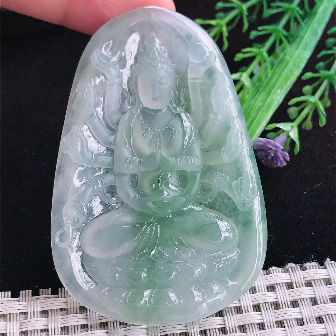 实拍A货翡翠69.7/46.8/5.8老坑冰透果冻胶晴底千手观音吊坠翡翠玉挂件